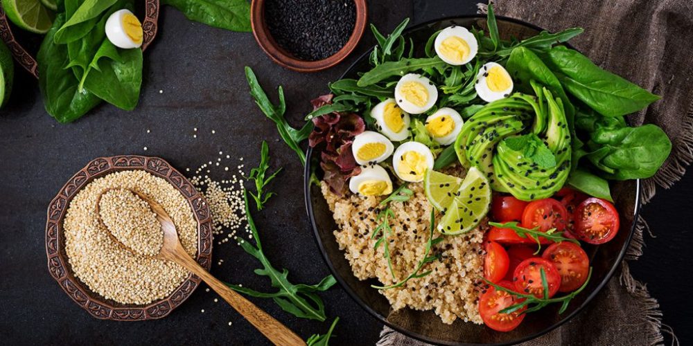 diet-menu-healthy-salad-of-fresh-vegetables-resize-1024x683